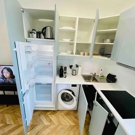 아파트 Apartman Blizko Downtown Od Berg&bauman *